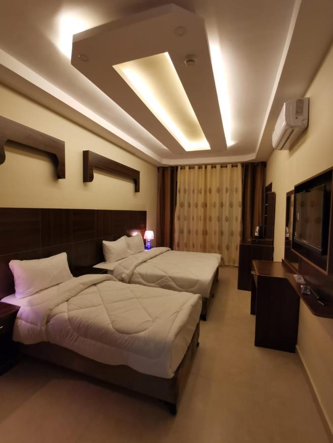Nice View Hotel فندق الأطلالة الجميلة للعائلات فقط Aqaba Exterior photo