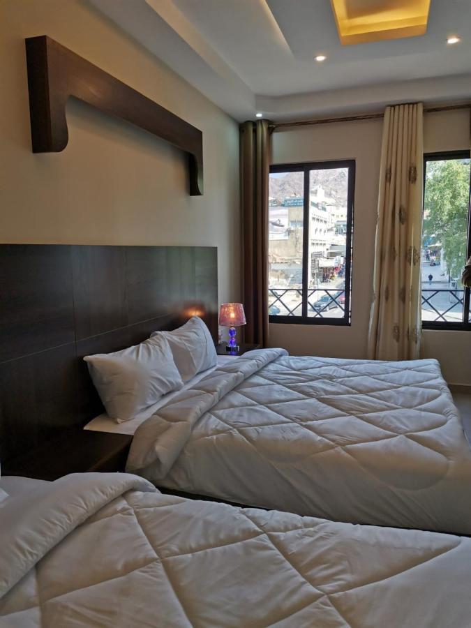 Nice View Hotel فندق الأطلالة الجميلة للعائلات فقط Aqaba Exterior photo