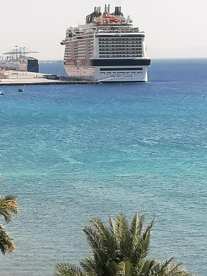 Nice View Hotel فندق الأطلالة الجميلة للعائلات فقط Aqaba Exterior photo